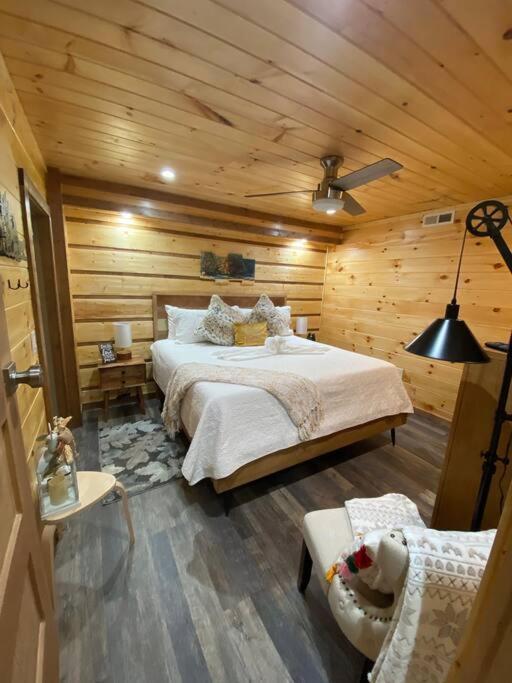 The Grand Tennessean Cabin- Four Bedroom Luxury Cabin In The Mountains Pigeon Forge Exterior photo